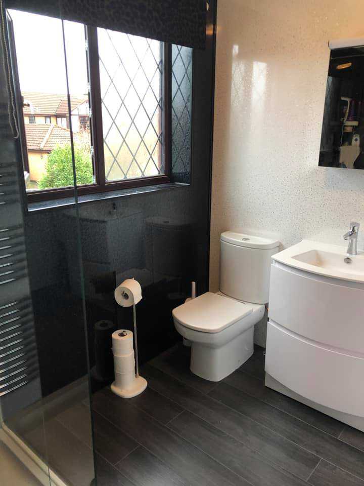 Read more about the article Beautiful Bathrooms